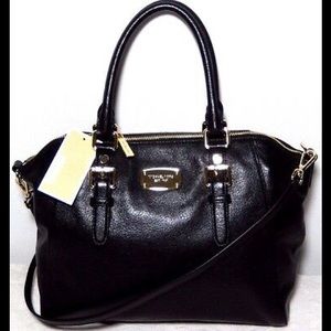 💯 Authentic Michael Kors Bedford Leather Satchel